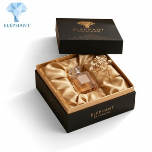 Boîte d'emballage de parfum personnalisée en carton rigide noir et or avec doublure en satin pour huile essentielle - Product Image 2