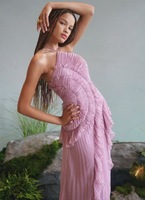 Robe plissée en mousseline de soie pour femme, style A-line, dos nu, à volants, nouvelle collection été 2026, tendance et sexy, vente en gros pour boutiques