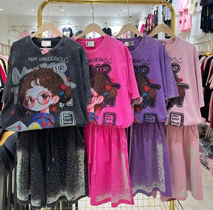 Set <span class=keywords><strong>Donna</strong></span> con T-Shirt a Maniche Corte <span class=keywords><strong>e</strong></span> Pantaloncini con Design Cartoon in Strass, Popolare Set in 100% Cotone OC1082 - Product Image 6