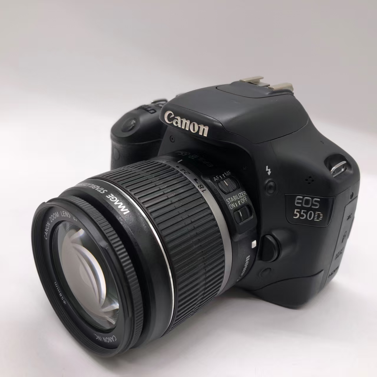 Canon EOS 550D - Cáara Réflex Digital 18.7 P (Objetivo EF-S 18-55 IS