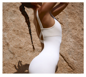 Traje de yoga de una pieza <span class=keywords><strong>Z</strong></span> sin mangas con tirantes cruzados, espalda hermosa, levantamiento de cadera, transpirable, sin costuras, elástico para entrenamiento - Product Image 6
