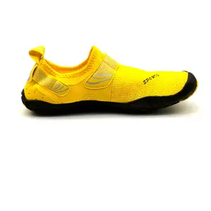 New Design Wholesale Customized High Quality Five fingers Shoes Comfortable Breathable Beach Swim Aqua Sport Shoes