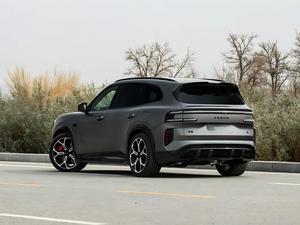 Zeekr 8X 2026, SUV Mediano-Grande, Híbrido Enchufable, 5 Puertas, 5 Plazas, Batería de Ultra Largo Alcance de 70-90 kWh, Motor de 300 kW - Product Image 4