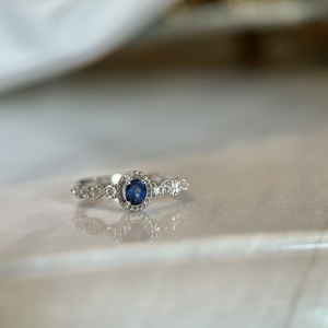 Anillo Abierto de Diseño Único en Plata S925 con Incrustaciones de Zafiro Vintage y Circonita Fina y Exquisita, Chapado en Oro de Moda - Product Image 3