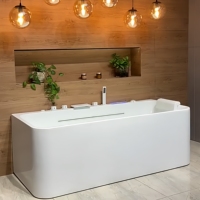 Baignoire autoportante moderne en acrylique blanc avec hydromassage, cascade et lumières LED, pour hôtels et villas, usage intérieur, bain à remous