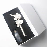 Diffuseur d'huiles essentielles en céramique parfumée, fait main, en forme de fleur, avec bouteille en verre de 100 ml, pour parfumer l'ambiance de la maison