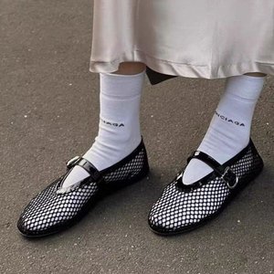 <span class=keywords><strong>Zapatos</strong></span> Planos Casuales <span class=keywords><strong>de</strong></span> Moda para <span class=keywords><strong>Mujer</strong></span>, con Malla Calada, Hebilla <span class=keywords><strong>de</strong></span> Cuero y Diseño Slip-On, Ideales para Verano - Product Image 1