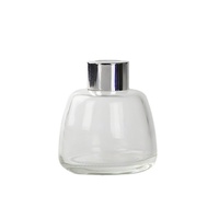 Diffuseur de parfum pour voiture de style luxueux 120 ml, désodorisant d'air, flacon en verre réutilisable avec bâtonnets en roseau