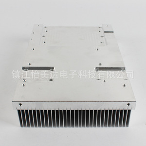 Disipador de Calor de Alta Densidad con Dientes Yimeida para Fuente de Alimentación Inverter y Convertidor de Frecuencia 200x150x40mm - Product Image 3