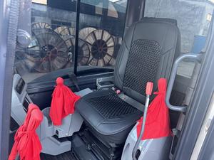 Excavadora usada de 5.5 toneladas KX165 en buen estado con buen motor y buen sistema hidráulico, lista para enviar. - Product Image 6