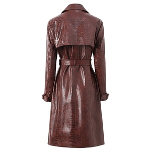 OUDINA Cappotto <span class=keywords><strong>Lungo</strong></span> Invernale in <span class=keywords><strong>Pelle</strong></span> PU con Logo Personalizzato, Elegante <span class=keywords><strong>Trench</strong></span> con Lacci per Donna - Product Image 4