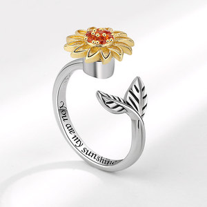 Bagues ajustables pour femmes en forme de tournesol rotatif, micro-incrustation de zircon rouge, bijoux en cuivre plaqué or pour le stress ou l'anxiété - Product Image 4