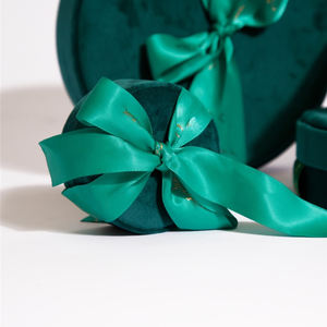 Boîtes à bijoux Annaigee Custom Velvet et Nappan à bouche ouverte, <span class=keywords><strong>lignes</strong></span> <span class=keywords><strong>sinueuses</strong></span> douces - Product Image 3