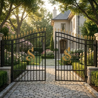 Portail de clôture en acier pour allée de villa, à double feuille, avec pointe de lance décorative, galvanisé à chaud et thermolaqué sur mesure
