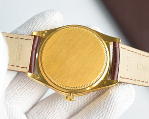 Reloj de Cuarzo de Lujo de Alta Gama para Mujer con Correa de Cuero de Vaca de 16 mm, Esfera con Cristal de Zafiro, Resistente al Agua hasta 10 Bares, Reloj de Buceo - Product Image 3