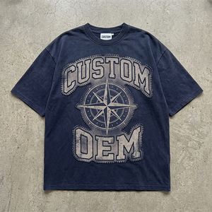 เสื้อยืดโอเวอร์ไซส์ทรงบ็อกซี่ ผ้าฝ้าย 100% 330 GSM ปักลายปะติด พิมพ์ลายดิจิทัล ไหล่ตก แต่งดีเทลแบบดิสเทรส รับผลิตตามแบบ OEM - Product Image 1