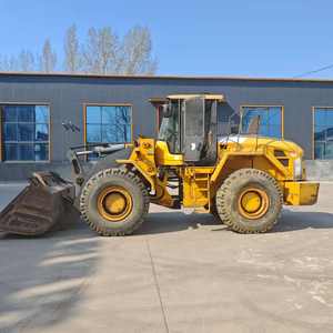 Livraison rapide, chargeuse frontale Volvo L105 de 5 tonnes, chargeuse tracteur d'occasion avec moteur, boîte de vitesses, pompe, puissance de 165 kW, en vente - Product Image 4