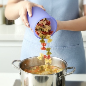 Contenitori per Alimenti in Silicone di Grado Commerciale a Prova di Perdite con Coperchi Ermetici, Adatti per Congelatore e Frigorifero, per Ristoranti e Catering - Product Image 1