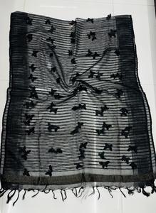 ผ้าพันคอและผ้าคลุมไหล่ผีเสื้อออร์แกนซ่าดูแมทท์หรูหราด้วยดีไซน์ที่ซับซ้อน - Product Image 3