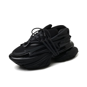 Nouvelle Arrivée Baskets Unisexe à Plateforme Épaisse pour Couple, Style Urbain, Couleurs Mixtes, à Lacets, Rehaussantes, Tendance - Product Image 2