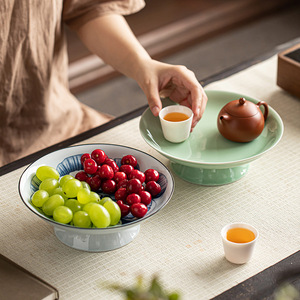 Assiette à fruits en céramique de style chinois, 8 pouces, sous glaçure bleue et blanche, sur pied haut, pour fêtes et restaurants - Product Image 2
