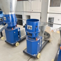 Nouvelle machine à granulés d'aliments pour animaux en acier allié à haute efficacité, capacité de 60 à 2000 kg/h, moteur électrique/diesel, fonctionnement continu 24h/24 pour le bétail