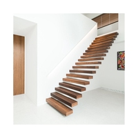 Escalier en bois moderne de style vintage avec marches en bois massif pour villas intérieures