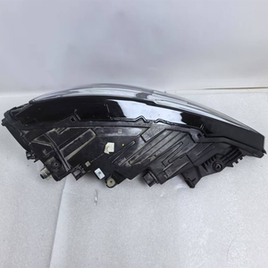 Último Modelo de Faros LED para <span class=keywords><strong>Audi</strong></span> <span class=keywords><strong>Q8</strong></span> SQ8 2019 2020 2021 2022 <span class=keywords><strong>2023</strong></span>, Kit de Carrocería Original para <span class=keywords><strong>Q8</strong></span> SQ8 RSQ8 - Product Image 5