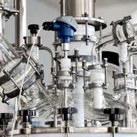 Réacteur chimique à échelle pilote en verre borosilicaté haute performance, cuve sous pression avec contrôle automatique du moteur, capacité de 1 à 200 L, enveloppé de PTFE