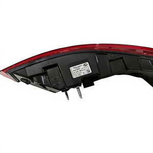 Luces Originales Aston Martin Rapide Extraídas de Fábrica, Luces de Freno en Buen Estado, <span class=keywords><strong>Segunda</strong></span> <span class=keywords><strong>Mano</strong></span>, Genuinas, Alta Calidad - Product Image 6