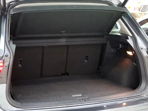 VW Tiguan 330TSI Creation <span class=keywords><strong>4MOTION</strong></span> 2018 de <span class=keywords><strong>Segunda</strong></span> <span class=keywords><strong>Mano</strong></span>, Importado, Tracción Total Permanente, SUV de 5 Plazas, Autos Usados en Alemania, Exportación de Vehículos - Product Image 5
