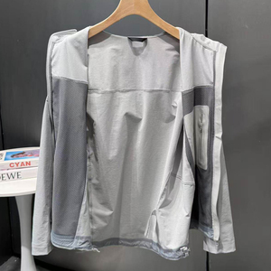 Chaqueta Cortavientos Impermeable Ligera para Hombre y Mujer, Ideal para Montaña, Running, Senderismo y Deportes, con Capucha - Product Image 3
