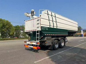 รถบรรทุกอาหารสัตว์ขนาด 6x4 10 ล้อ ความจุ 35 ลูกบาศก์เมตร บรรทุกอาหารสัตว์ได้ 20-30 ตัน รถพ่วงเหล็กสำหรับขนส่งอาหารสัตว์ - Product Image 4