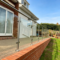 Système de balustrade sans cadre en acier inoxydable 304 moderne et personnalisable, monté au sol, résistant à la rouille, pour escalier