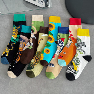 Venta al por mayor Funky Funny Colorful Print <span class=keywords><strong>calcetines</strong></span> de punto transpirable hombres mujeres Crew Street Casual <span class=keywords><strong>Calcetines</strong></span> - Product Image 6