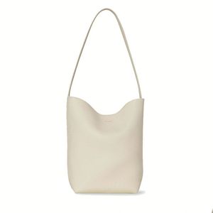 Rts Bulk Mixed Order New Women'S Large Capacity Bucket Bag Pu Leather Handbag <b>Chain</b> Bag <b>Cheap</b> Crossbody Bag - Product Image 4