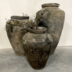 Collection de pots rustiques en terre cuite, grands récipients en argile, pots décoratifs vintage pour la décoration de maison de style farmhouse - Product Image 3