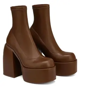 2024 नई आगमन लेडी बड़े आकार के चौकोर पैर की उंगलियां चंकी हील्स महिलाओं के जूते जिपर-अप हाई प्लेटफार्म एंकल जूते