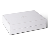 Boîte à bijoux élégante de forme personnalisée avec couvercle en EVA et laminage mat de base et gaufrage pour emballage cadeau de crème pour le visage