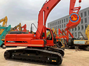 Excavadora hidráulica de cadenas Doosan DX300LC usada de alta calidad, 30 toneladas, con orugas de acero, en venta. - Product Image 6