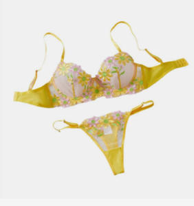 <span class=keywords><strong>Reggiseno</strong></span> sottile con ricamo a fiori di Lingerie <span class=keywords><strong>giallo</strong></span> chiaro di successo per ragazze <span class=keywords><strong>reggiseno</strong></span> trasparente a tre punti raccolto Set di Lingerie erotica - Product Image 5