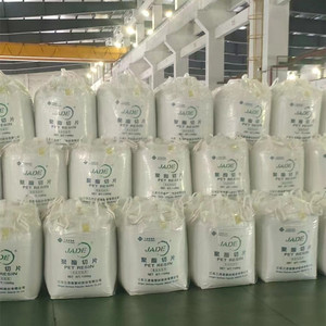 Copeaux de polyester PET <span class=keywords><strong>vierge</strong></span> de qualité boisson gazeuse anti-pression pour bouteilles de soda et d'eau pétillante - Product Image 6