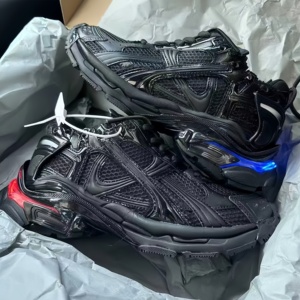 2026 Designer Track Sneakers <b>Led</b> <b>Light</b> Running Sport Shoes Designer Track <b>LED</b> Chunky Walking Style Shoes Running Shoes - Product Image 2