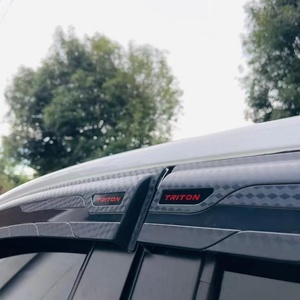 Pare-pluie latéral de haute qualité en fibre de carbone 3D, nouveau design, pare-soleil pour Toyota Hilux Revo - Product Image 5