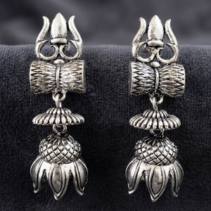 Pendientes Precious Step Trishul Dumroo, Joyería de Imitación Oxidada para Mujer, Diseño Moderno y a la Moda - Product Image 2