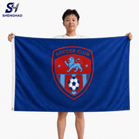 Drapeau personnalisé avec emblème de football, bannière d'équipe de football personnalisée, utilisée pour les événements sportifs ou pour encourager les supporters