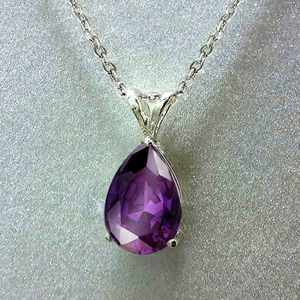 Collar de cadena de eslabones plateados con forma de gota de agua, diseño simple y elegante, unisex. - Product Image 6