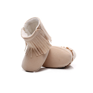 Botas de algodón térmicas con borlas elegantes, calzado <span class=keywords><strong>infantil</strong></span> cálido de felpa, primeros pasos antideslizantes para bebés - Product Image 4