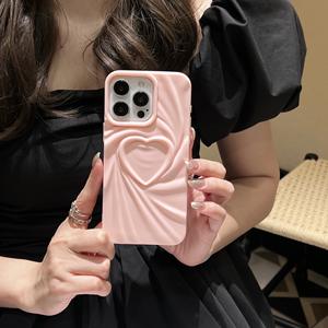 เคสโทรศัพท์ iPhone 16 Pro Max รุ่น 17Pro 3D ลายจีบหัวใจแบบอินสไตล์ เนื้อนุ่ม สีพื้นเรียบ ให้สัมผัสเหมือนผิว  ใช้ได้กับ iPhone 15 และ 11 ด้วย - Product Image 2