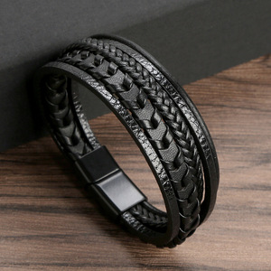 <span class=keywords><strong>Bracciale</strong></span> da <span class=keywords><strong>uomo</strong></span> a più strati in corda di cuoio intrecciata con chiusura magnetica in acciaio inossidabile - Product Image 2